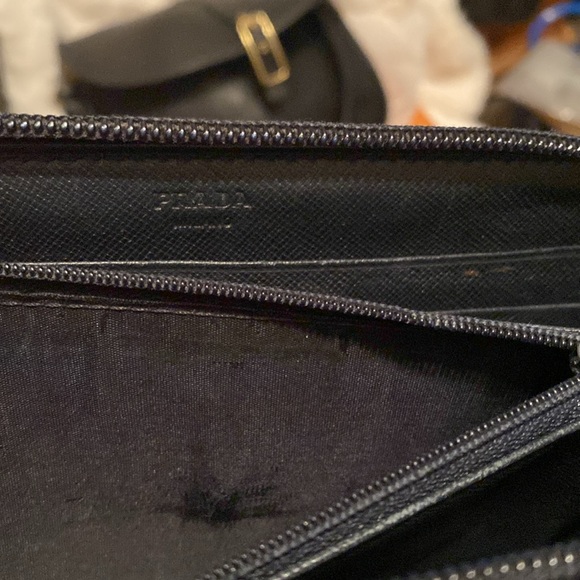 Prada nylon wallet. - Picture 11 of 12